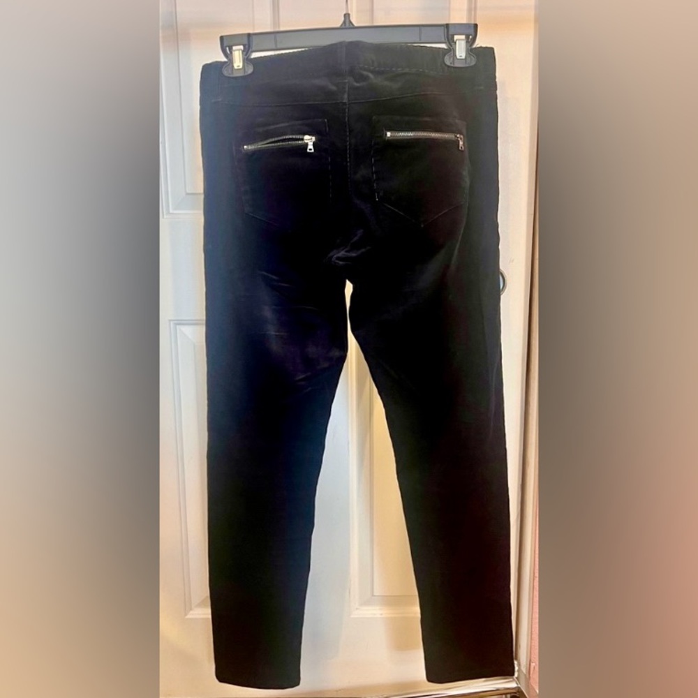 Club Monaco Velvet jeggings with zipper and pockets